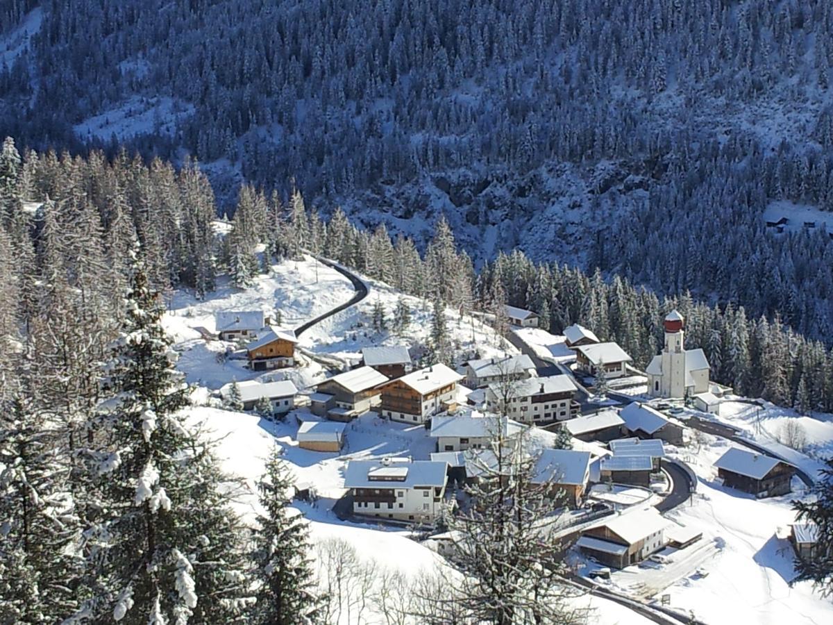 Auszeit Chalets Bschlabs Bagian luar foto