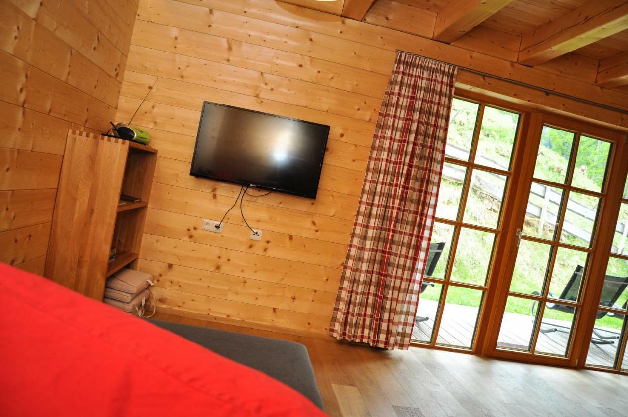 Auszeit Chalets Bschlabs Bagian luar foto