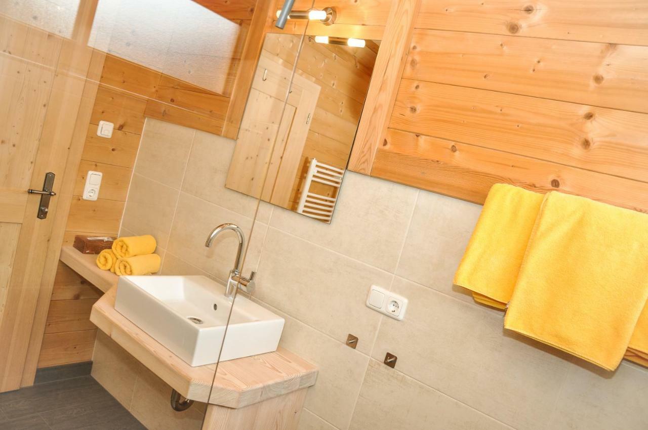Auszeit Chalets Bschlabs Bagian luar foto